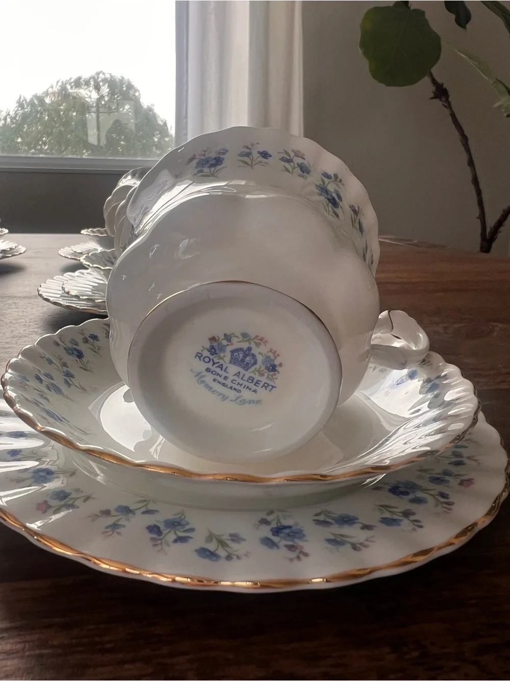 🎀 Royal Albert Memory Lane - 26 piece set - Vintage Cottage Core 💙